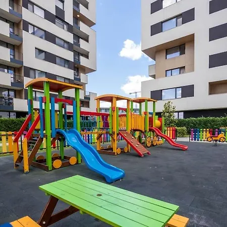 Labyrinth - Free Parking Space Included Апартамент *