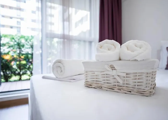 Labyrinth - Free Parking Space Included ヴァルナ